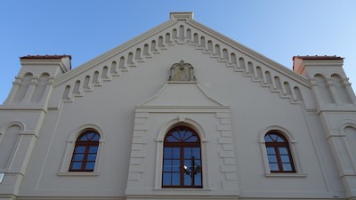 Adaptacja i wyposażenie zabytkowego budynku synagogi w Buku na cele kulturalne