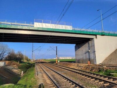 Otwarcie wiaduktu nad linią E20