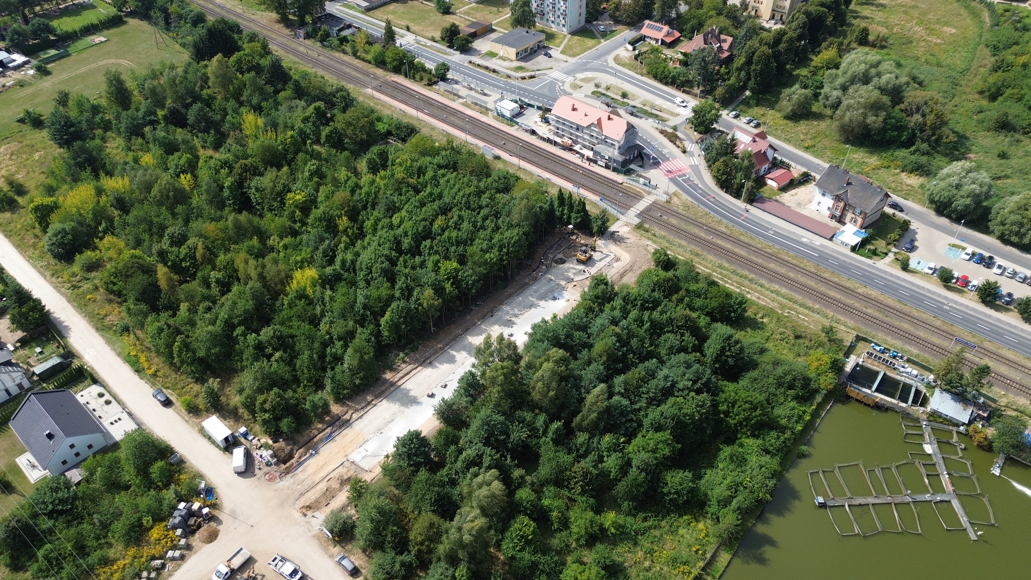 Trwa rozbudowa węzła przesiadkowego w Murowanej Goślinie