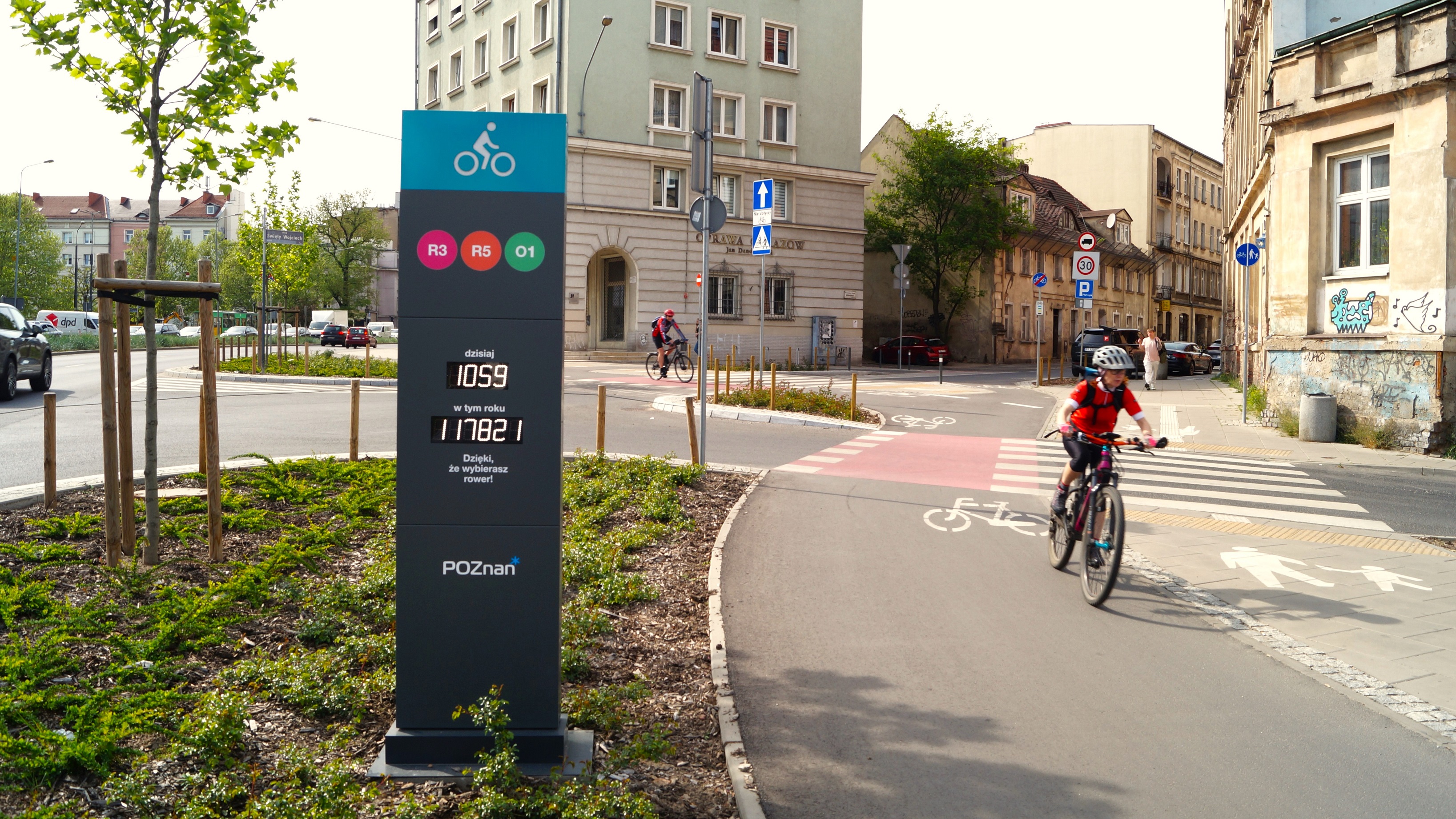Rowerowa trasa SOLNA w centrum Poznania już służy mieszkańcom