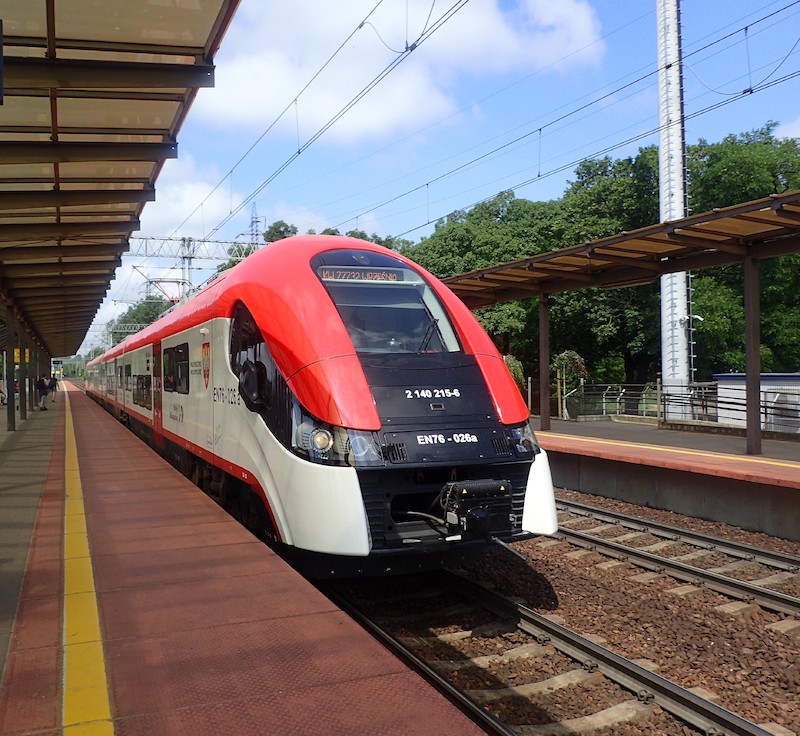 EZT - EN76 ELF