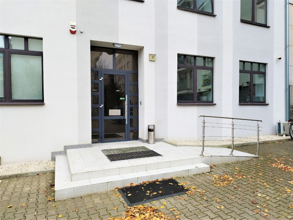 Wejscie_parking